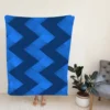 Abstract Modern Halftone Wave Fleece Blanket