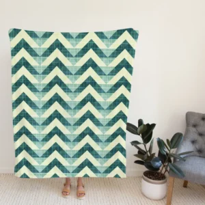 Abstract Zigzag Design Fleece Blanket