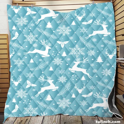 Adorable Winter Deer Seamless Pattern Quilt Blanket