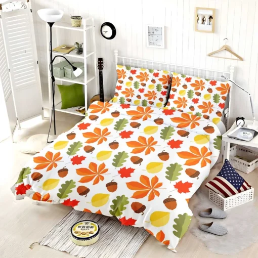 Autumn Leaves And Acorn Nut Bedding Set