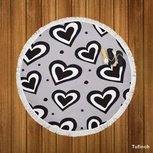 Black Ink Double Hearts Round Beach Towel