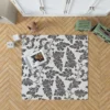 Black N White Oak Leave Pattern Rug