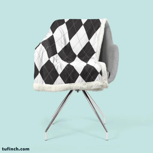 Black White Argyle Pattern Sherpa Fleece Blanket 2