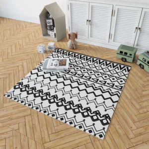 Black n White Aztec Pattern Rug 1