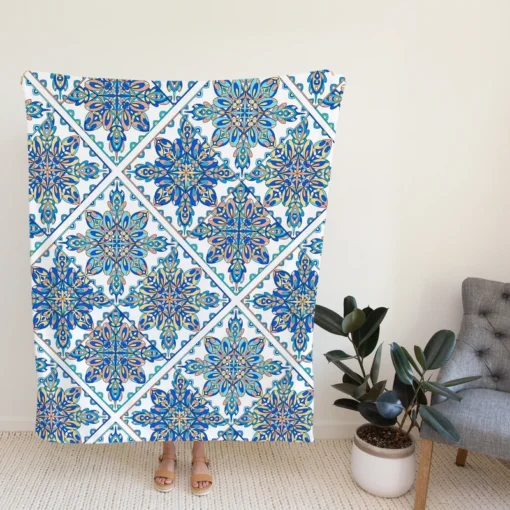 Blue Moroccan Traditional Design Fleece Blanket