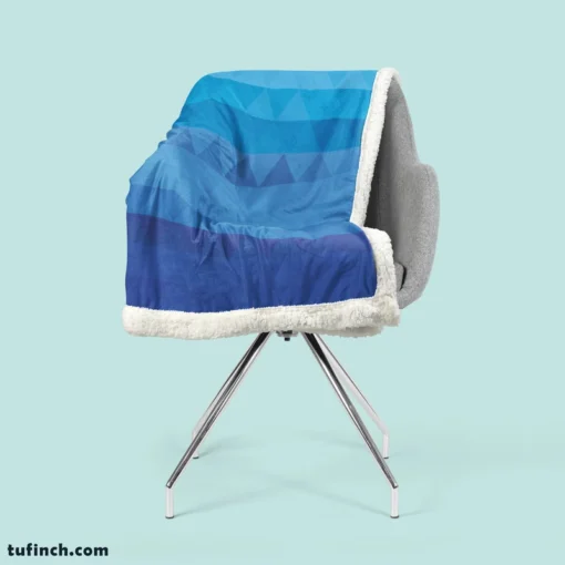 Blue Triangle Pattern Sherpa Fleece Blanket 2