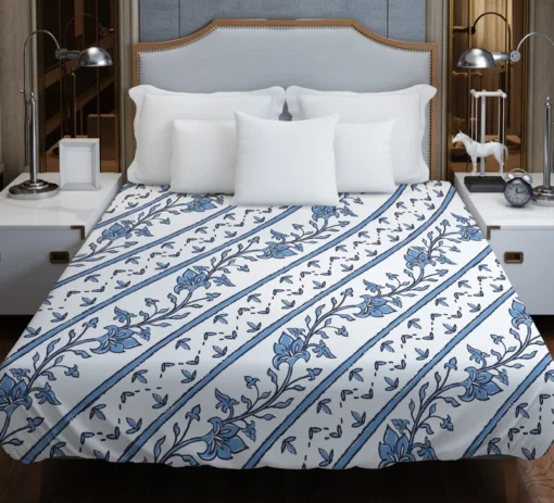 Chinese Blue Toile Pattern Duvet Cover