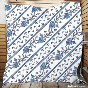 Chinese Blue Toile Pattern Quilt Blanket