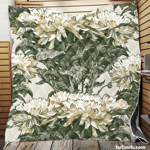 Chrysanthemum Flower Toile Pattern Quilt Blanket