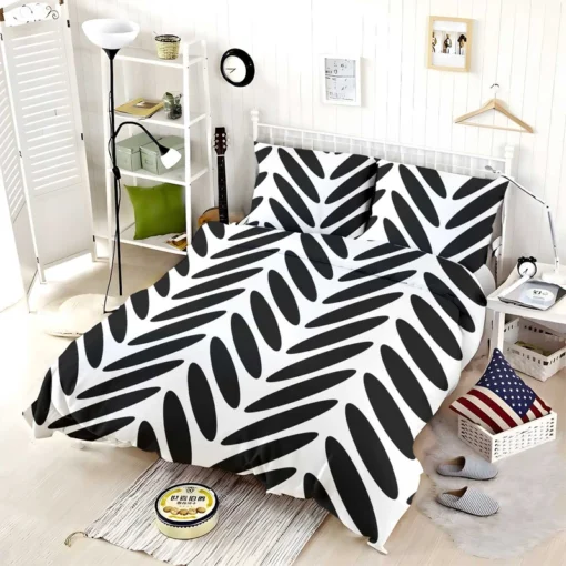 Classic Herringbone Black & White Bedding Set