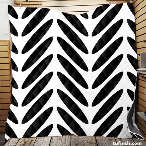 Classic Herringbone Black & White Quilt Blanket