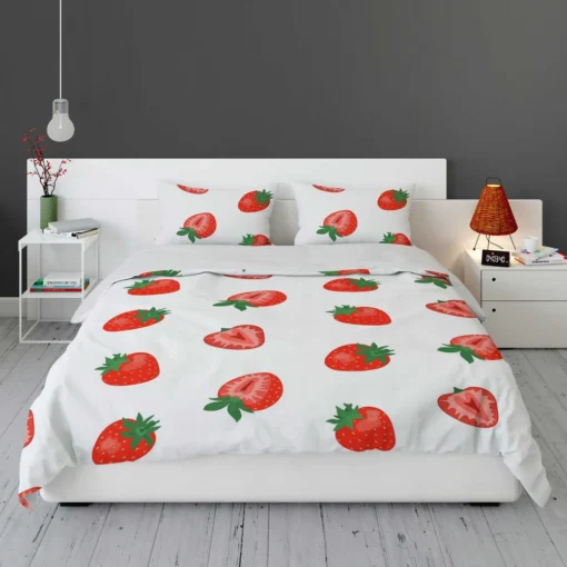 Colorful Strawberries Pattern Bedding Set 1