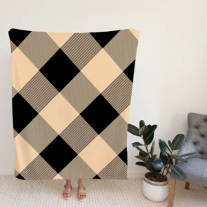 Diagonal Gingham Plaid Pattern Fleece Blanket