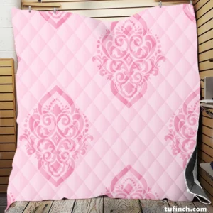 Elegant Pink Damask Pattern Quilt Blanket