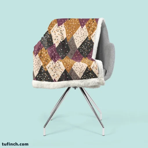 Ethnic Retro Triangle Pattern Sherpa Fleece Blanket 2