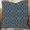 Flat Linear Abstract Lines Pattern Quilt Blanket