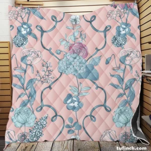 Floral Chinoiserie Style Pattern Quilt Blanket