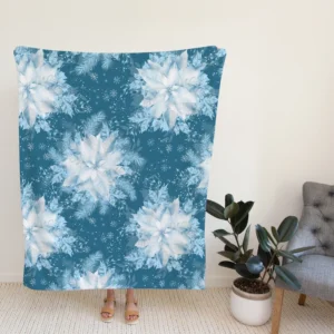 Frozen Snowflakes Winter Design Fleece Blanket