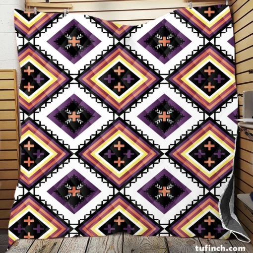 Geometric Ethnic Ikat Pattern Quilt Blanket