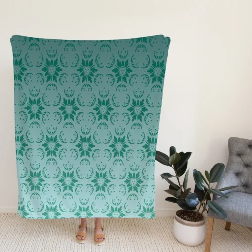 Green Abstract Pattern Design Fleece Blanket