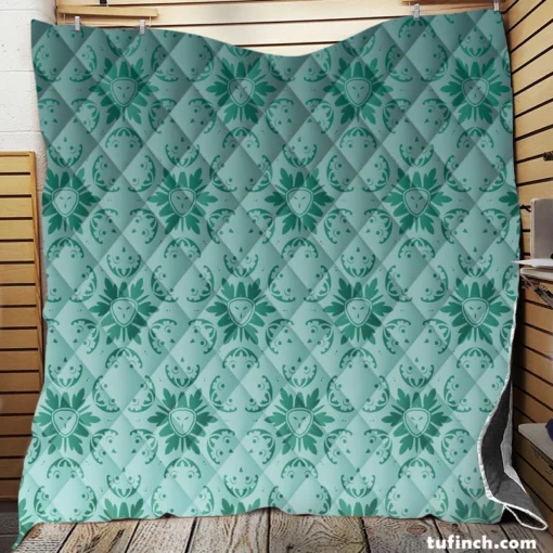 Green Abstract Pattern Design Quilt Blanket