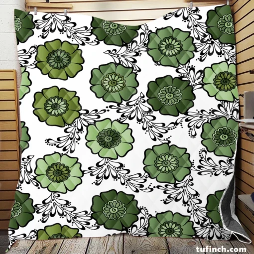 Green Flowers Pattern Quilt Blanket