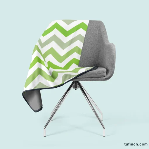 Green Zigzag Pattern Fleece Blanket 2