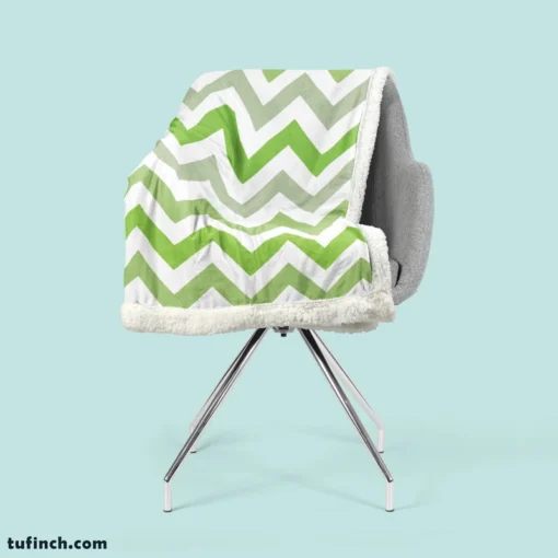 Green Zigzag Pattern Sherpa Fleece Blanket 2