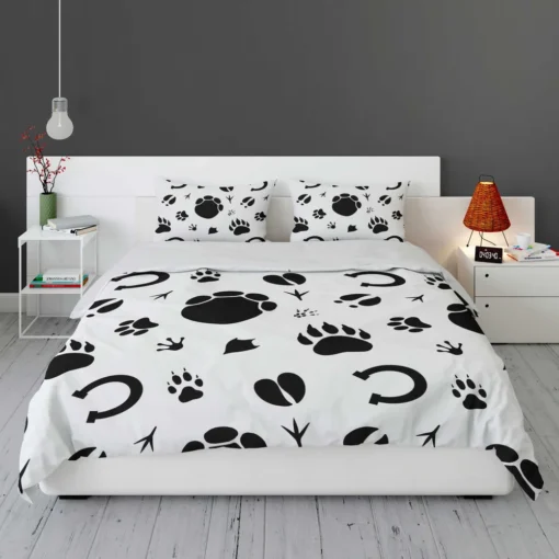 Hand Drawn Animals Paws Bedding Set 1