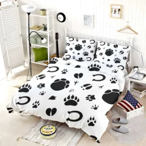 Hand Drawn Animals Paws Bedding Set