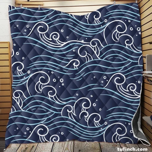 Hand Drawn Wave Off Pattern Quilt Blanket