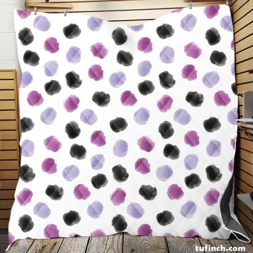 Hand Painted Black Blue Purple Giraffe Design Quilt Blanket