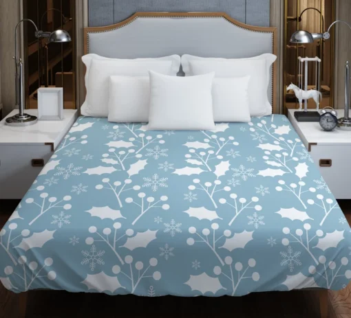 Holly berry Leaves In White Print Duvet Cover