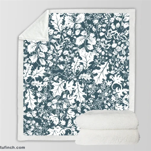 Hollybush Leaf Toile Pattern Sherpa Fleece Blanket