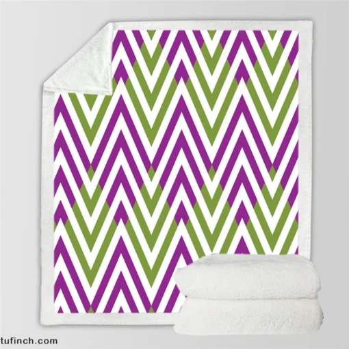 Horizontal Zigzag Chevron Stripes Sherpa Fleece Blanket