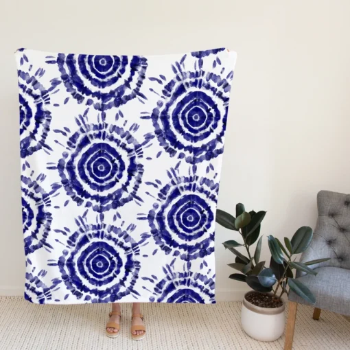 Ink Shibori Design Fleece Blanket