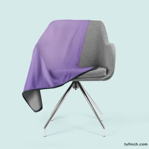 Lilac Solid Color Gradient Fleece Blanket 2