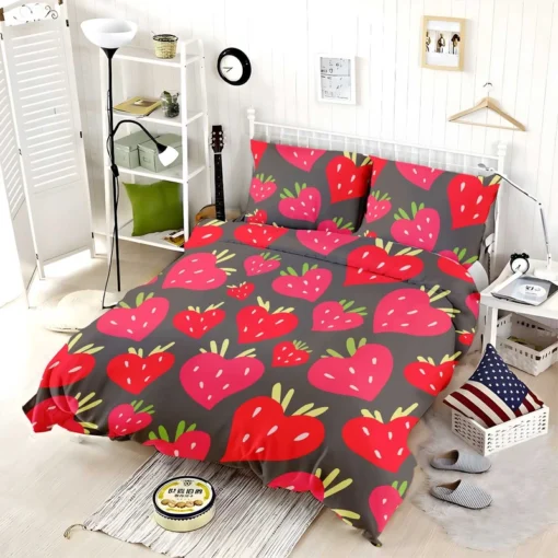 Love Shape Strawberry Print Bedding Set