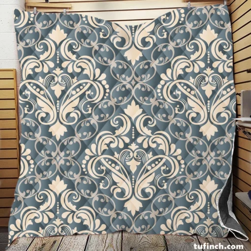 Luxury Floral Damask Design Quilt Blanket