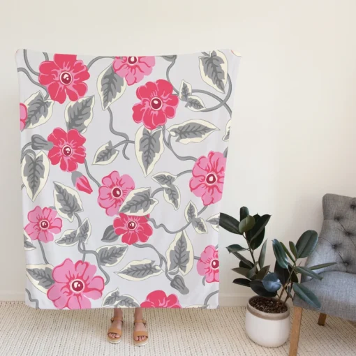 Luxury Pink Floral Pattern Fleece Blanket