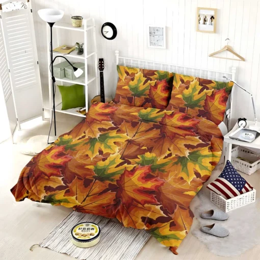 Maple Leaves Fall Pattern Bedding Set