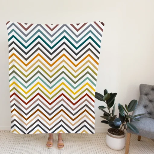 Multicolored Zigzag Lines Design Fleece Blanket