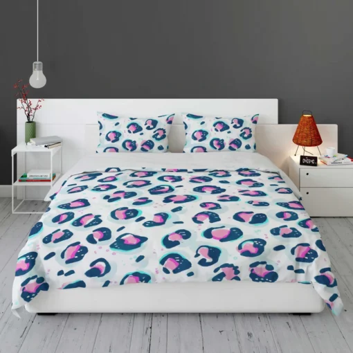 Pinky Blue Leopard Print Bedding Set 1