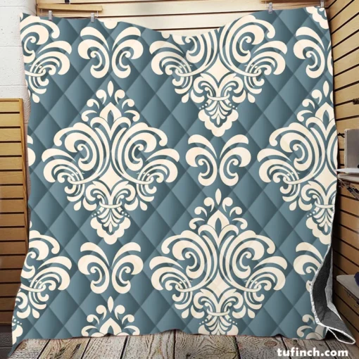 Portuguese Damask Design Quilt Blanket