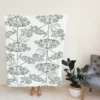 Queen Anne's Lace Floral Pattern Fleece Blanket