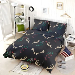 Reindeer Antlers Winter Berries In Black Bedding Set