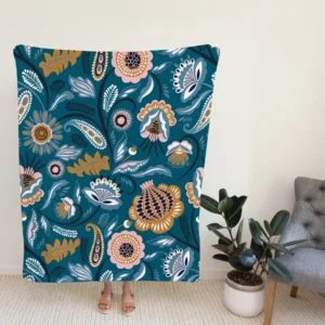 Scandinavian Folk Floral Design Fleece Blanket