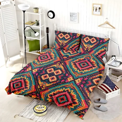 Traditional Ethnic Pattern Bedding Set