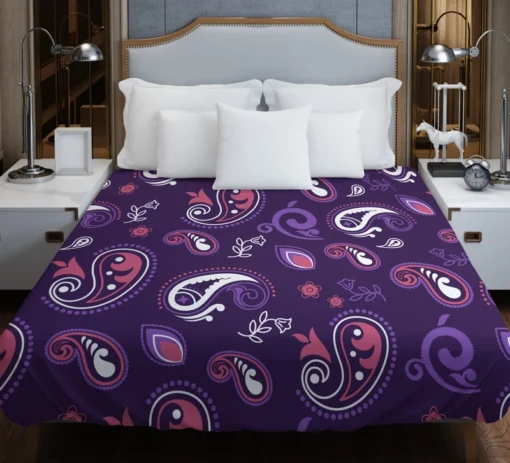 Traditional Little Purple Pink Paisley Duvet Cover