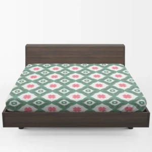 Trendy Green Pink Design Fitted Sheet 1